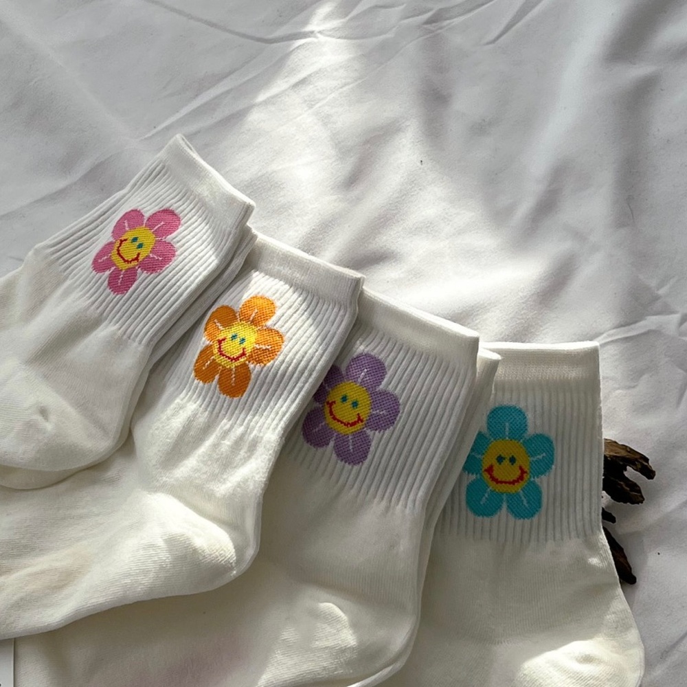Smiley Daisy Socks